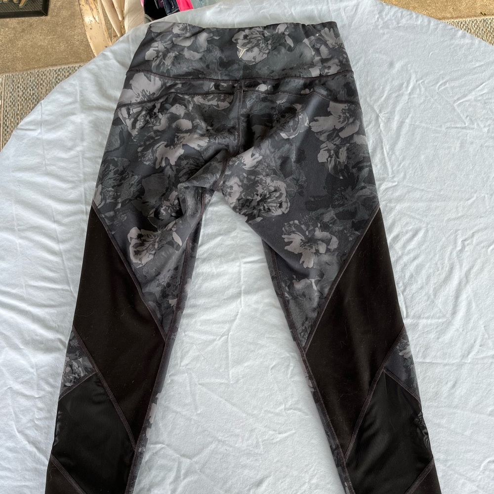 Old Navy Workout Pants/leggings